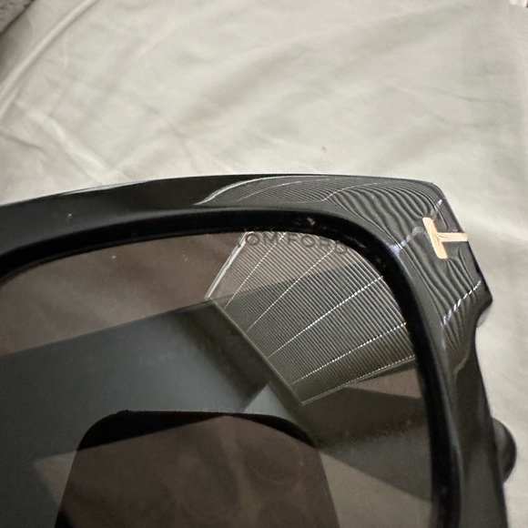 Tom Ford Fausto Sunglasses - Picture 2 of 4